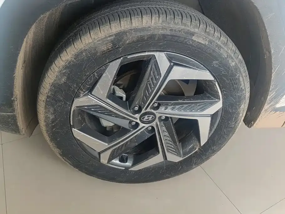 Hyundai Tucson — фото 9