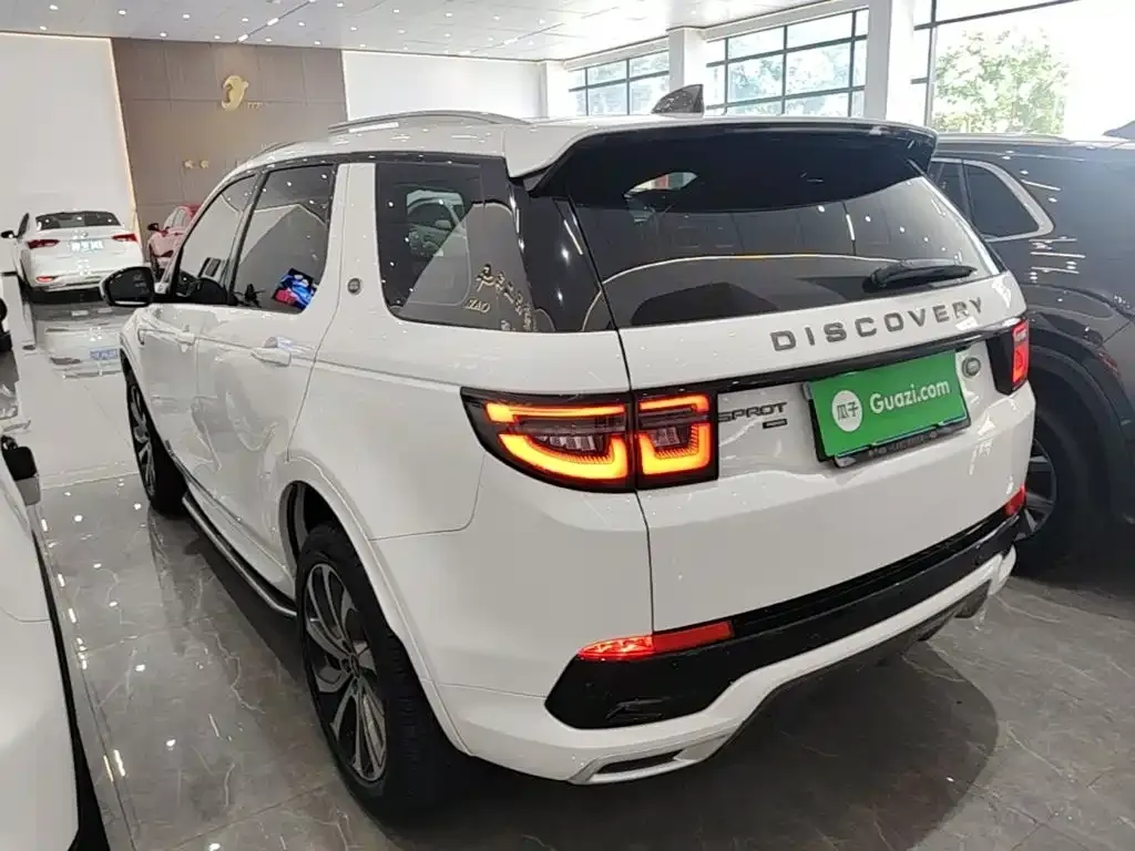 Land Rover Discovery Sport — фото 4