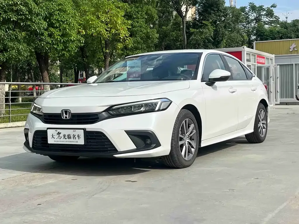 Honda Civic — фото 1
