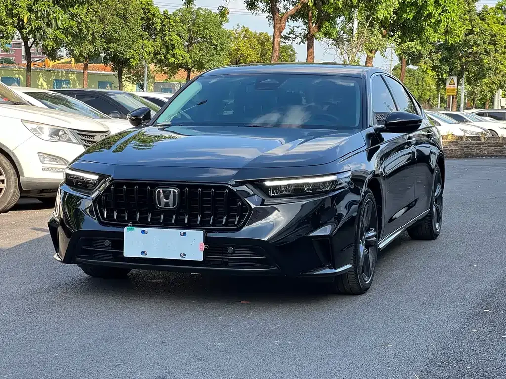Honda Inspire — фото 1