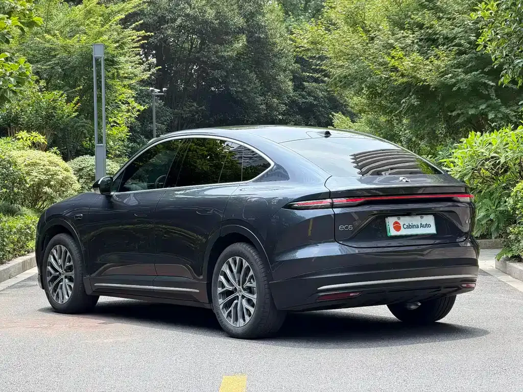 NIO EC6 — фото 9