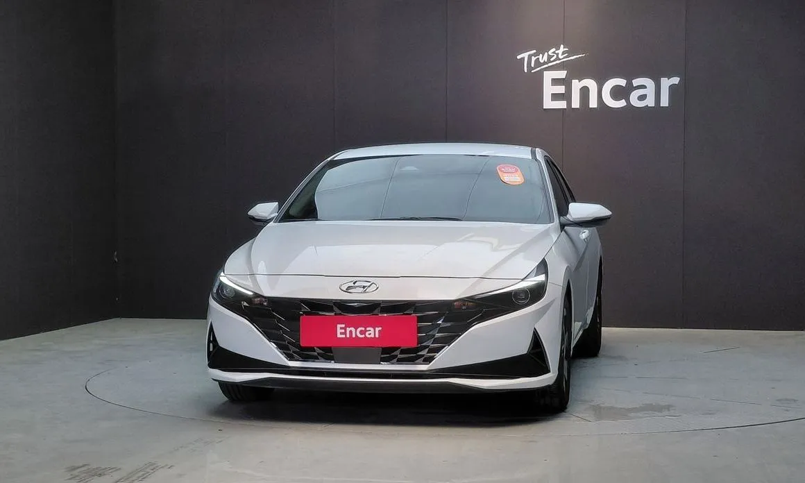 Hyundai AVANTE — фото 3