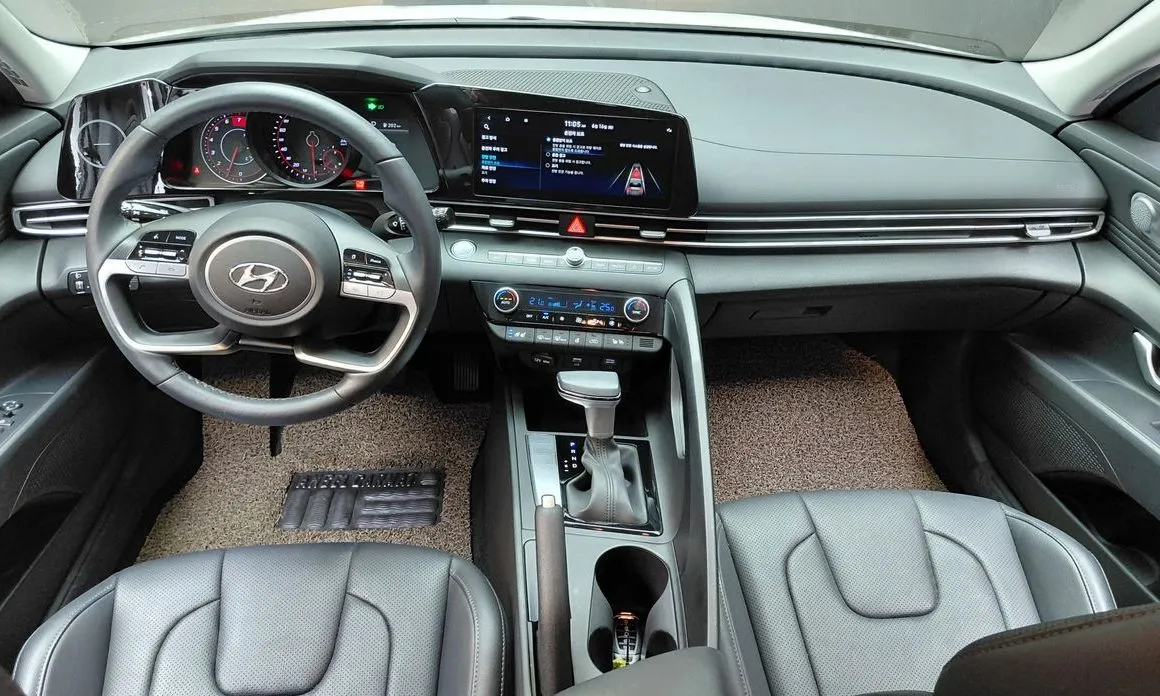 Hyundai AVANTE — фото 9