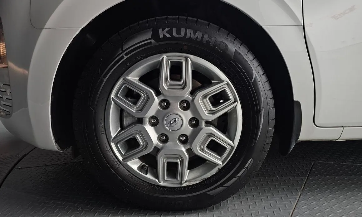 Hyundai Staria — фото 3