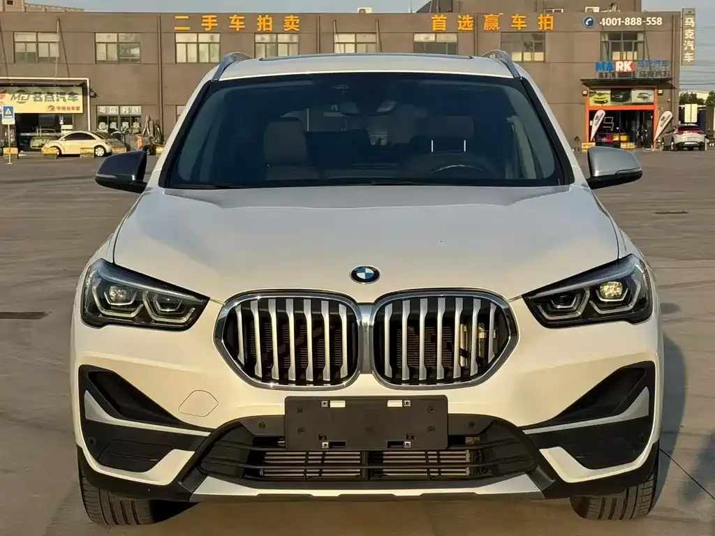 BMW X1 — фото 2