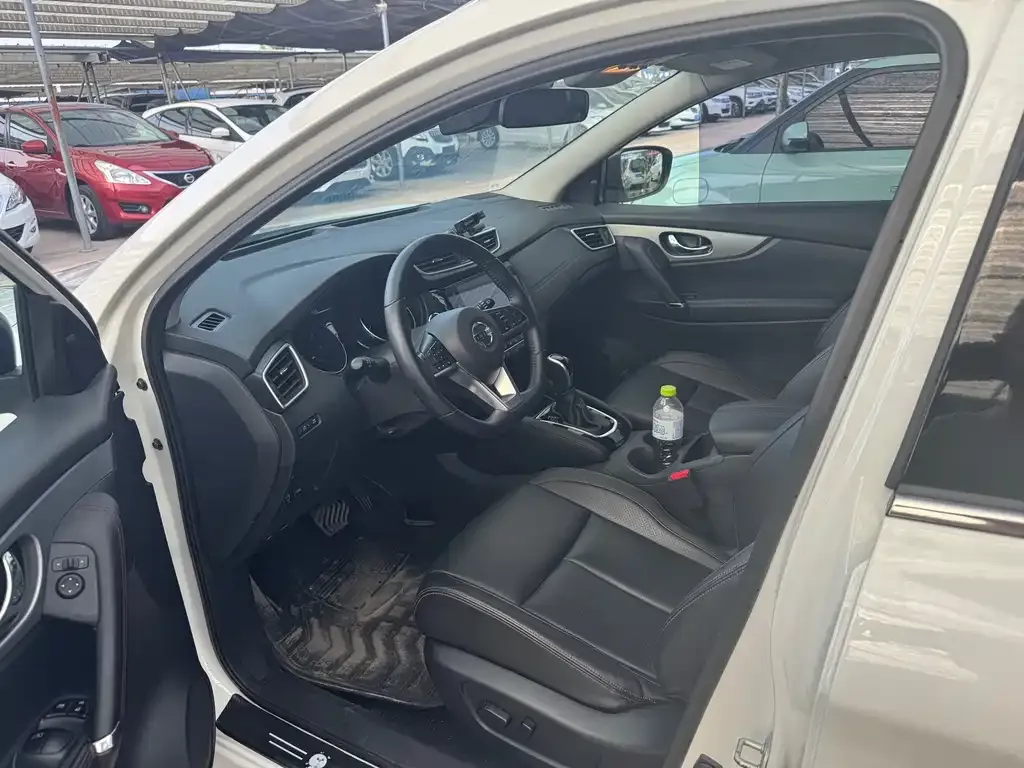 Nissan Qashqai — фото 3