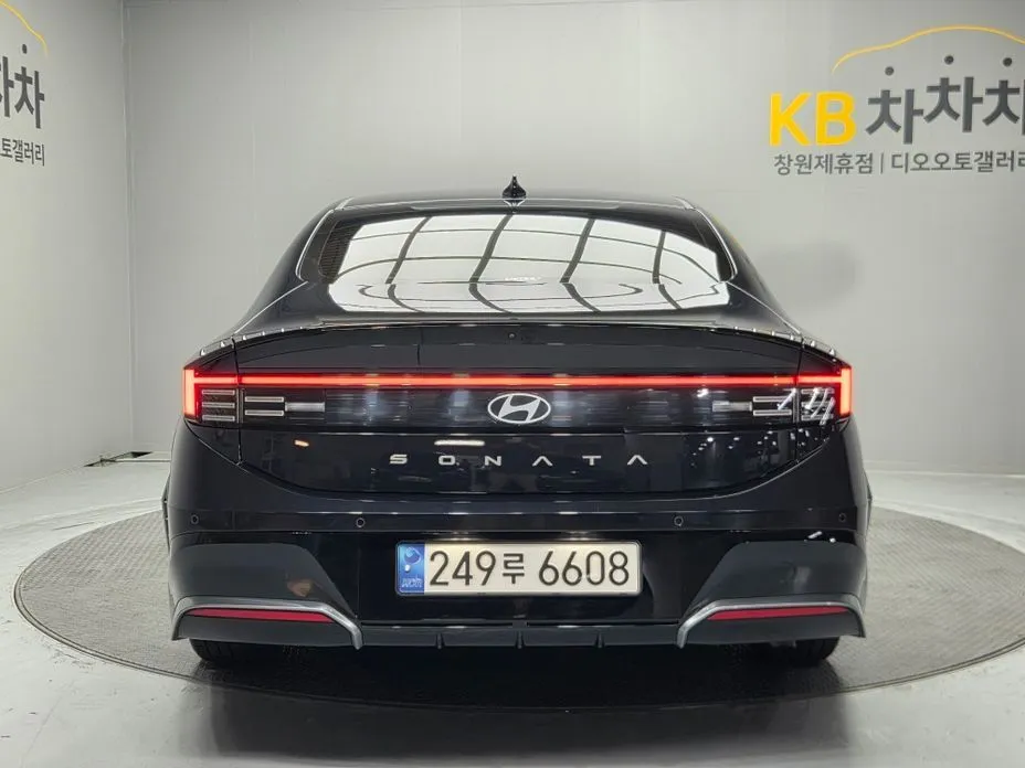 Hyundai Sonata 2024 из KR, фото 10