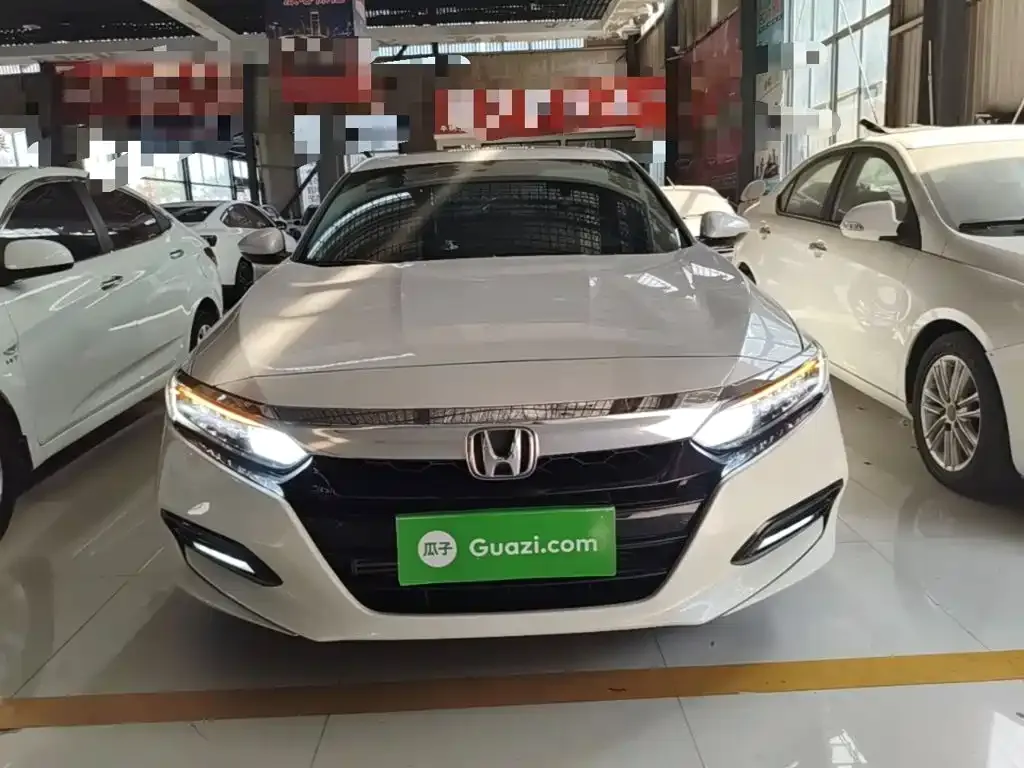 Honda Accord — фото 2