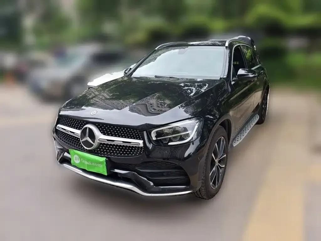 Mercedes-Benz GLC 260 L 4MATIC Luxury 1