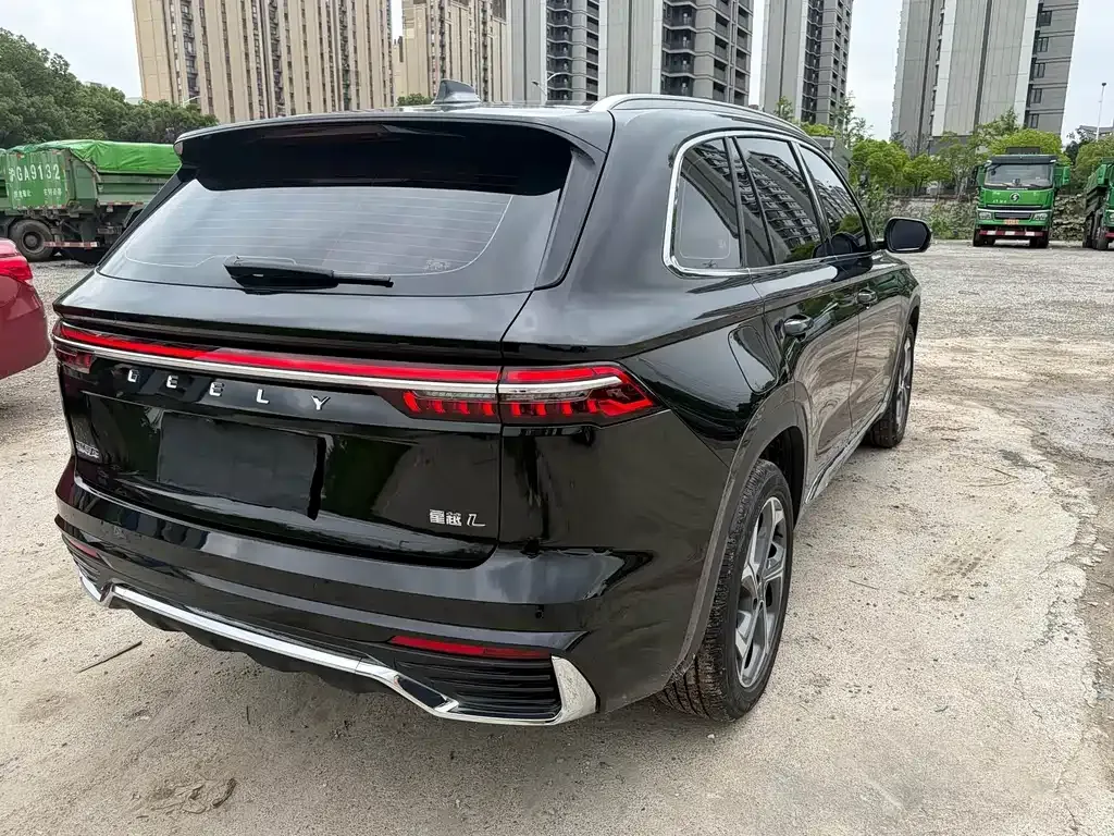 Geely Xingyue L — фото 4