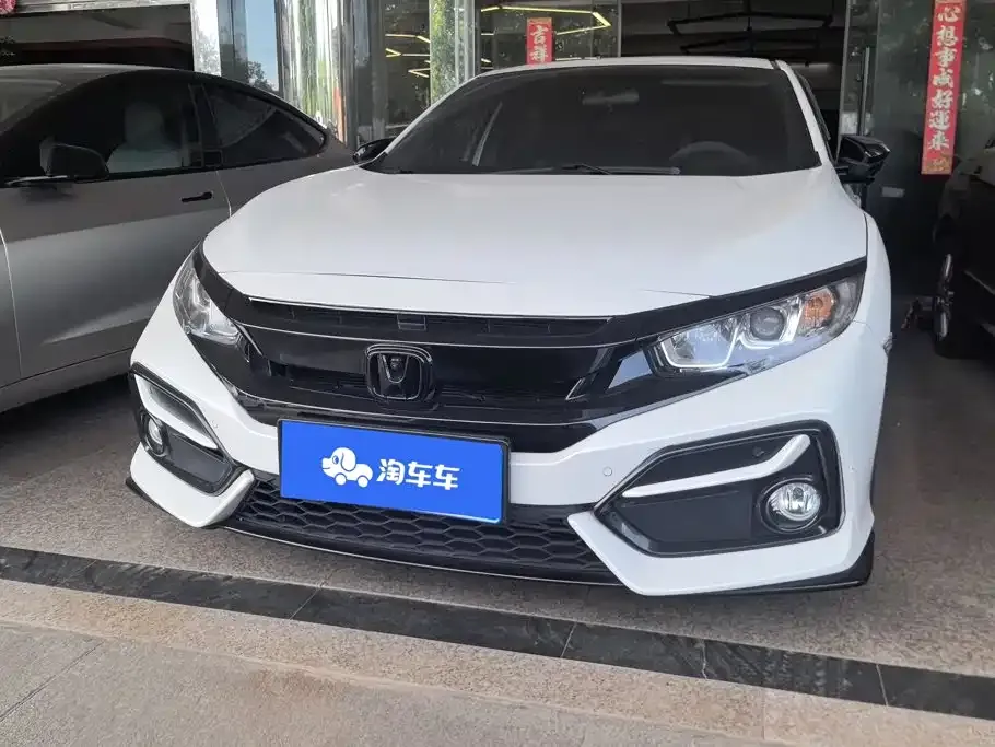 Honda Civic — фото 8