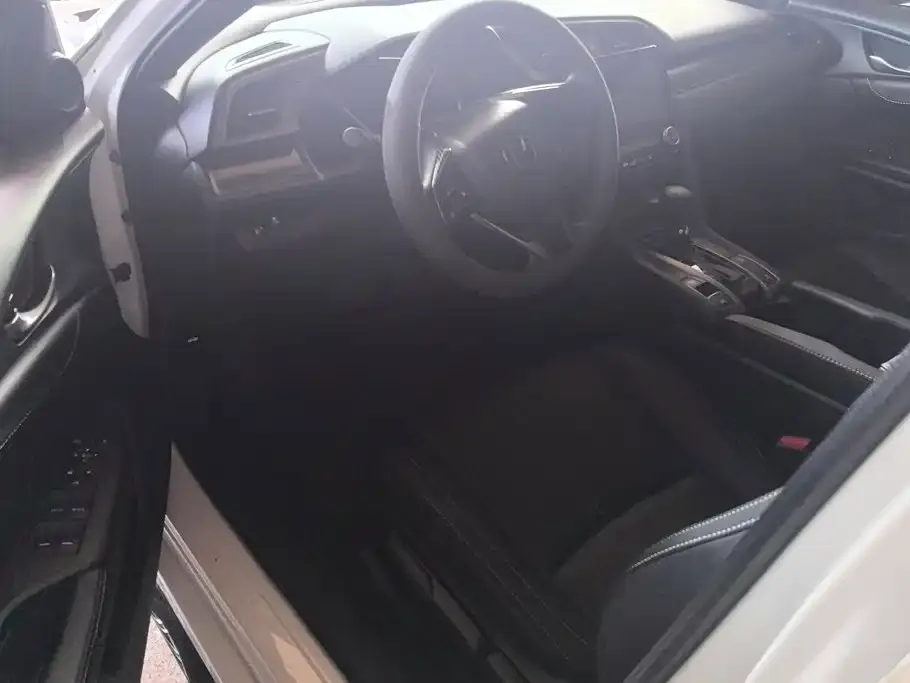 Honda Civic — фото 3