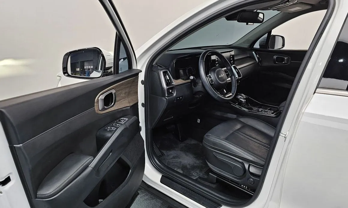 Kia Sorento 2023 из KR, фото 6