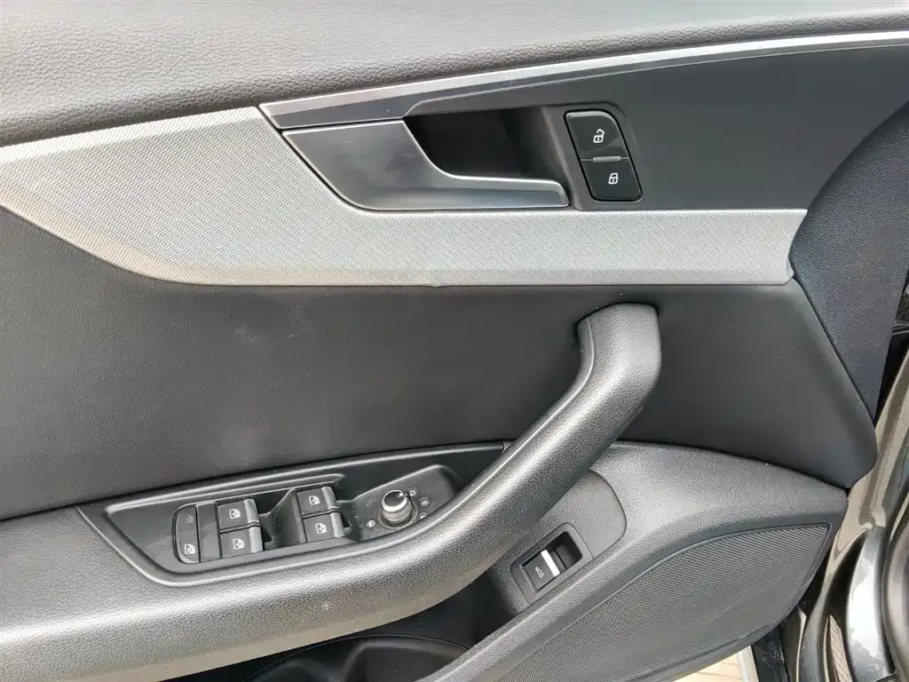 Audi A5 (Import) — фото 9