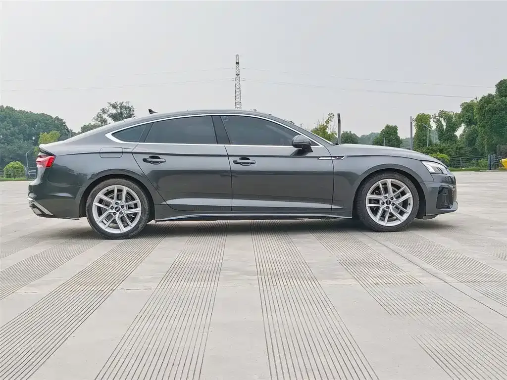 Audi A5 (Import) — фото 2