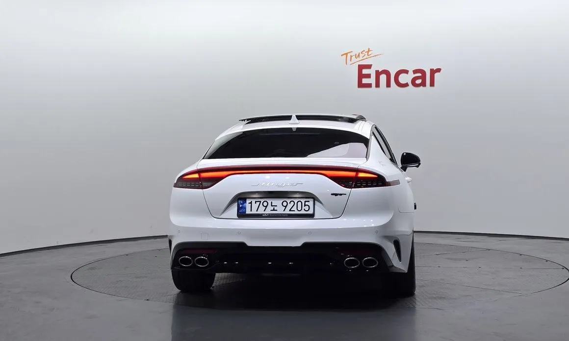 Kia Stinger 2023 из KR, фото 6