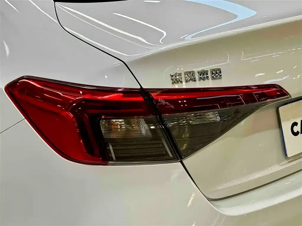 Honda Civic — фото 8