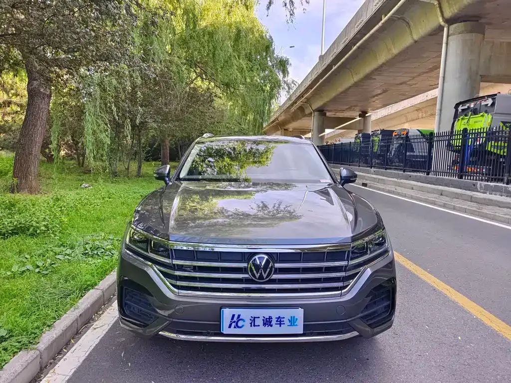 Volkswagen Touareg 2023 из CN, фото 7