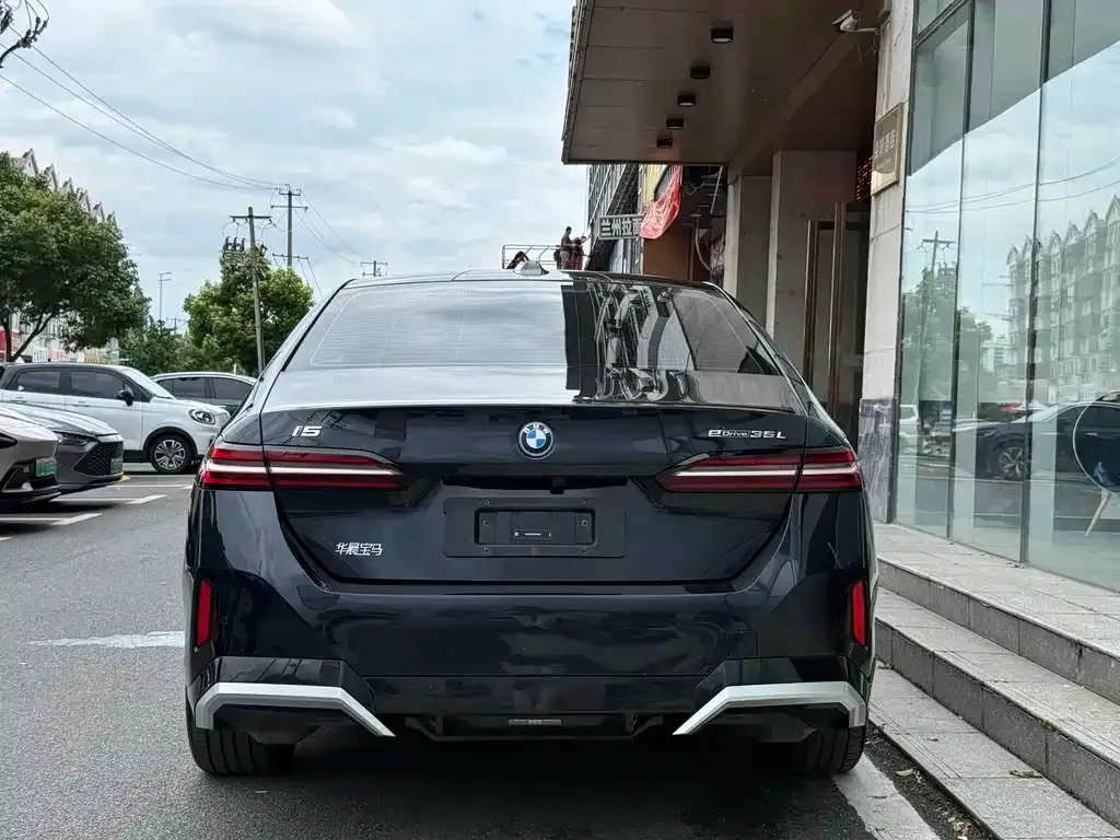 BMW i5 2024 из CN, фото 8