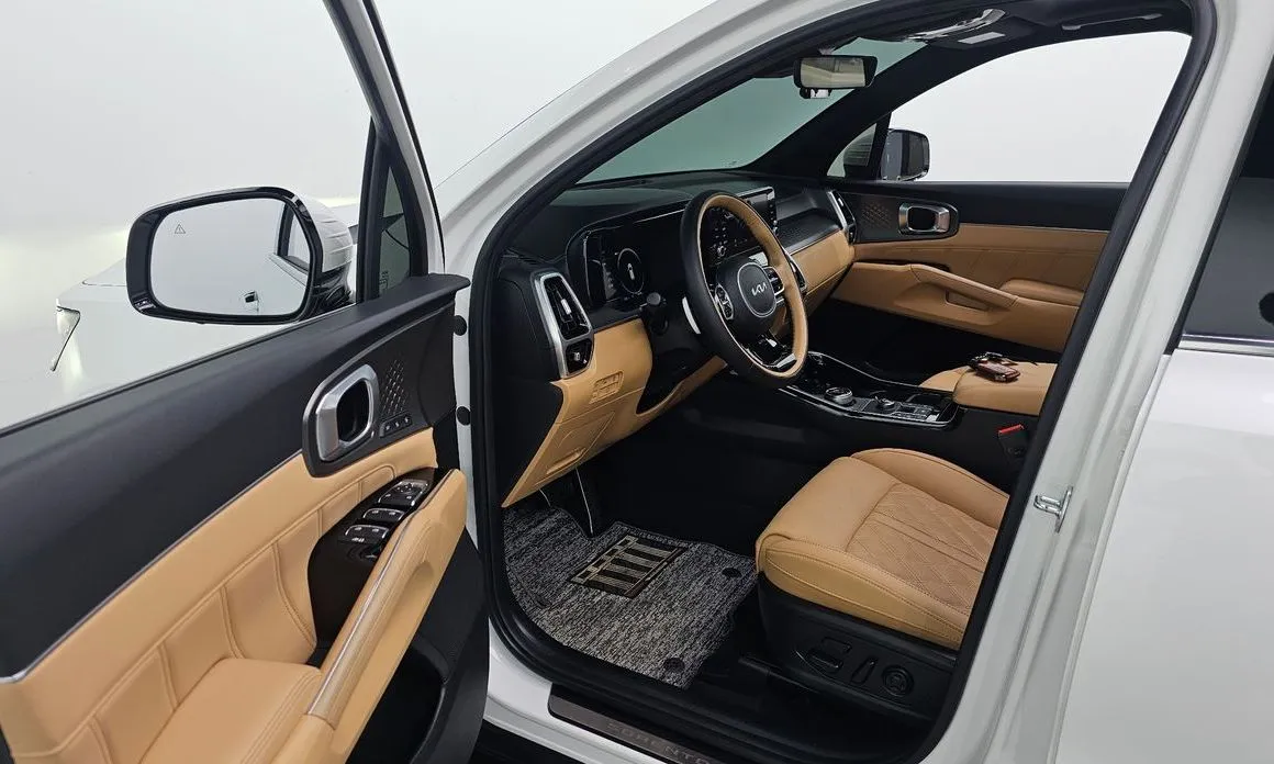 Kia Sorento — фото 9