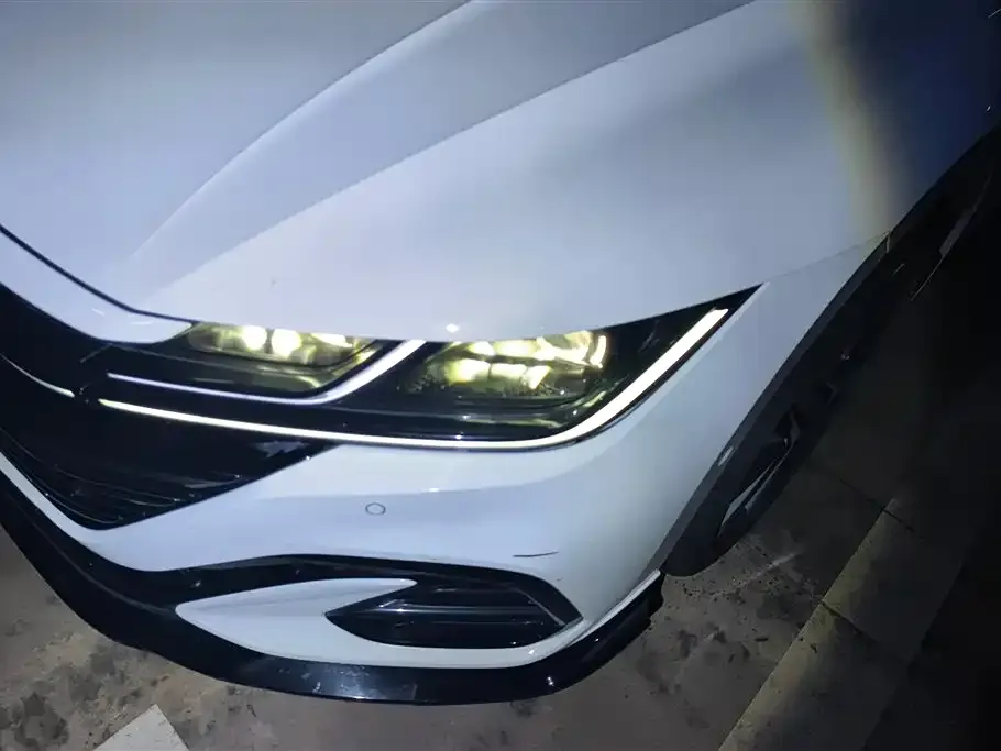 Volkswagen CC — фото 2