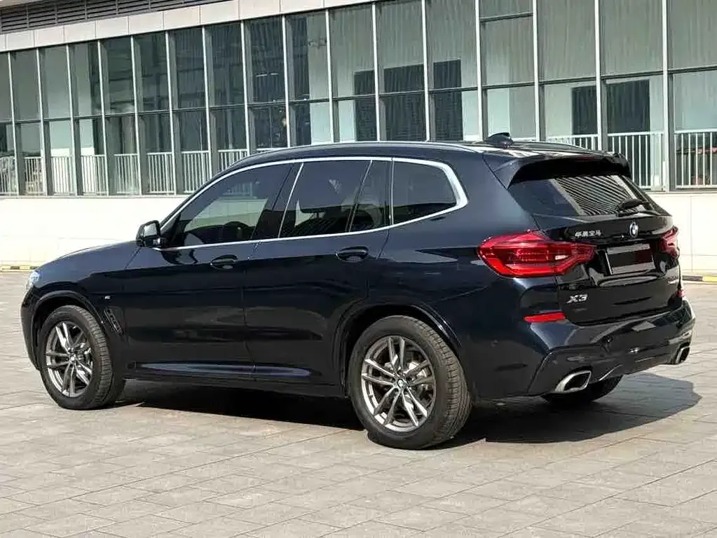 BMW X3 — фото 3