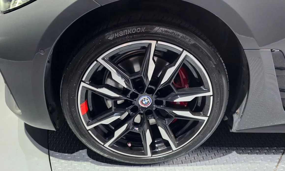 BMW i4 2023 из KR, фото 7