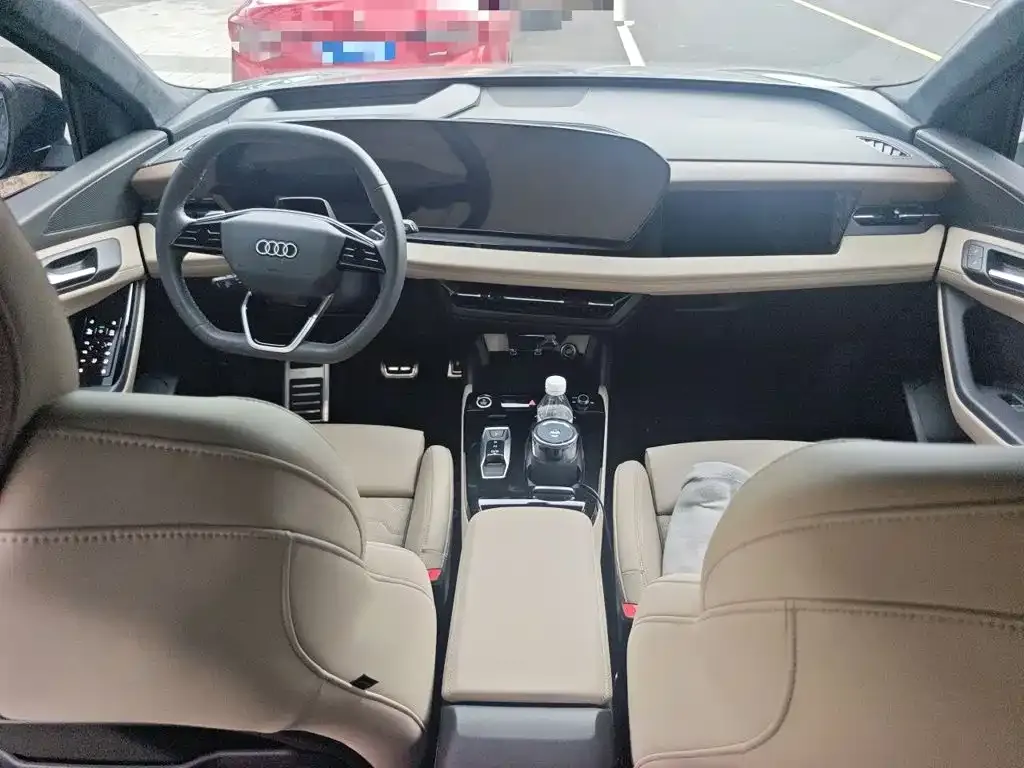 Audi Q6L e-tron — фото 10
