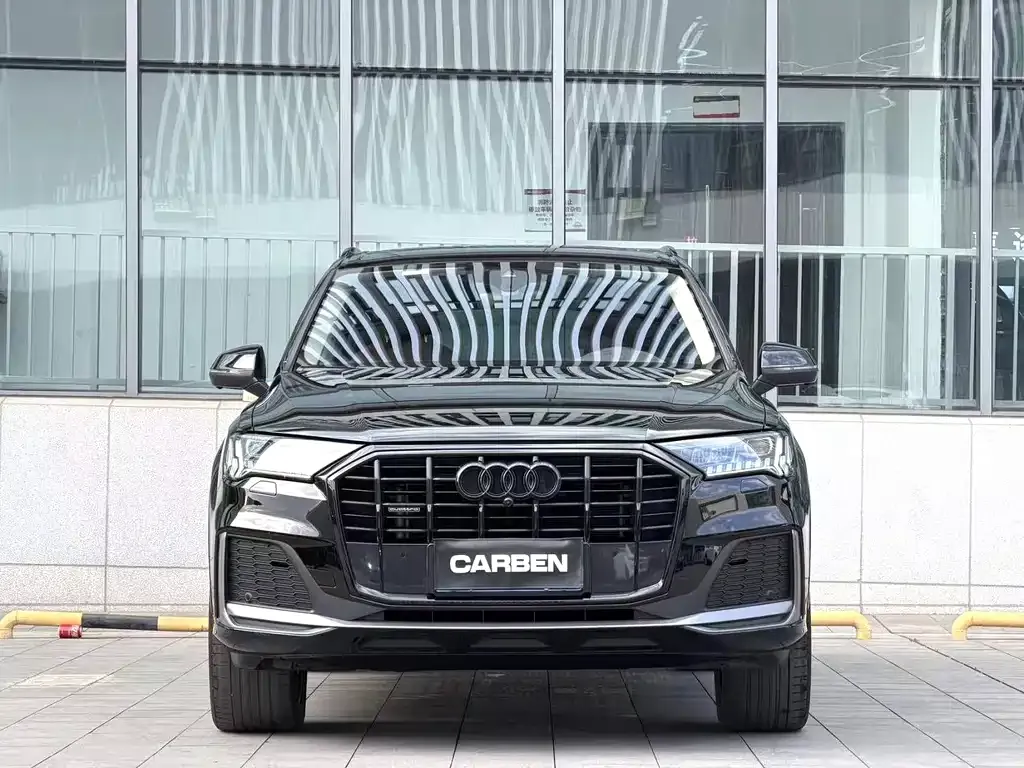 Audi Q7 2023 из CN, фото 8