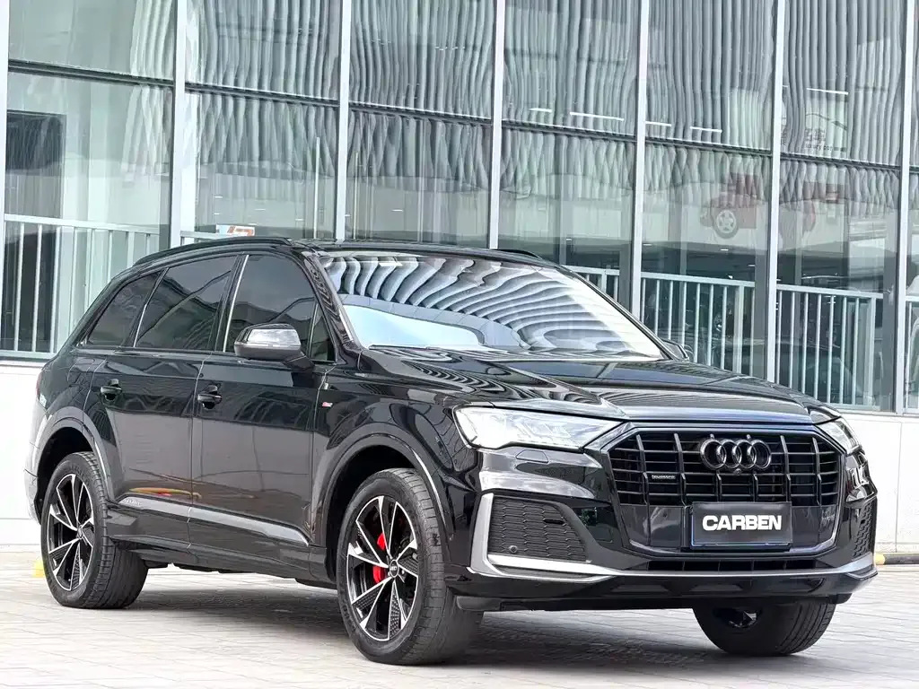 Audi Q7 2023 из CN, фото 6