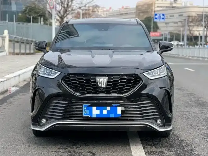 Toyota Crown Kluger