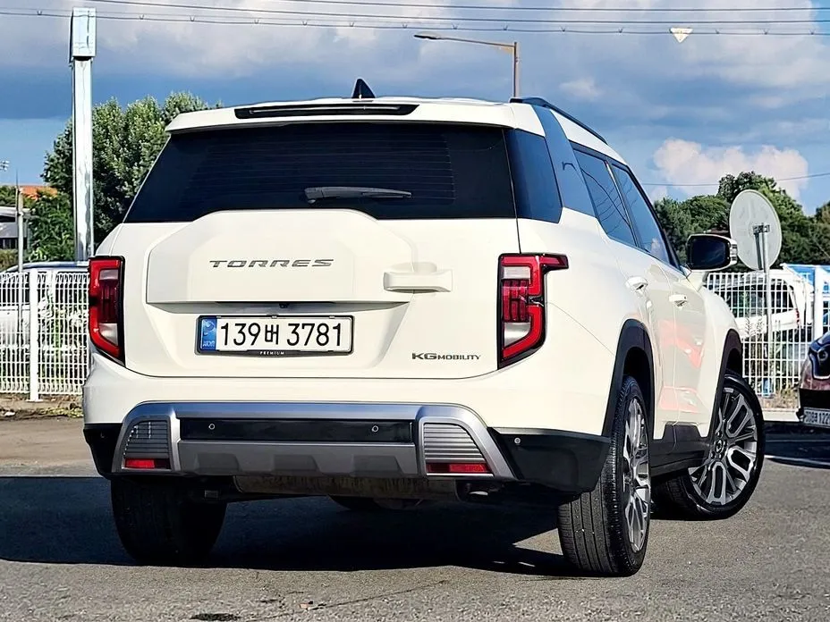 KG Mobility (Ssangyong) Torres — фото 3