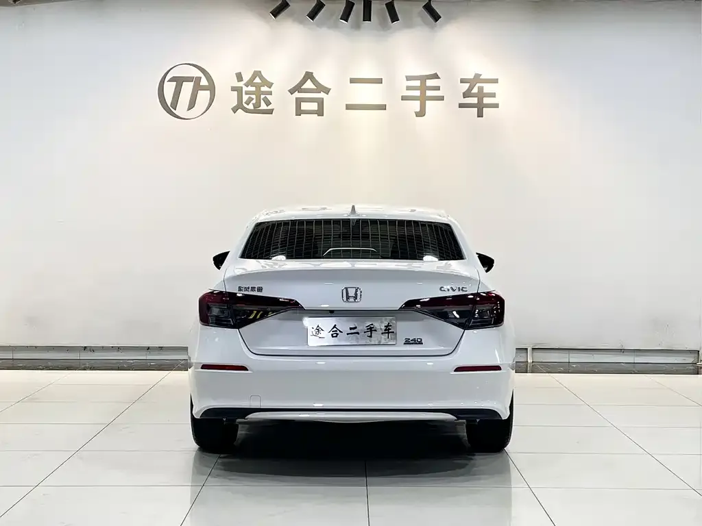 Honda Civic — фото 2
