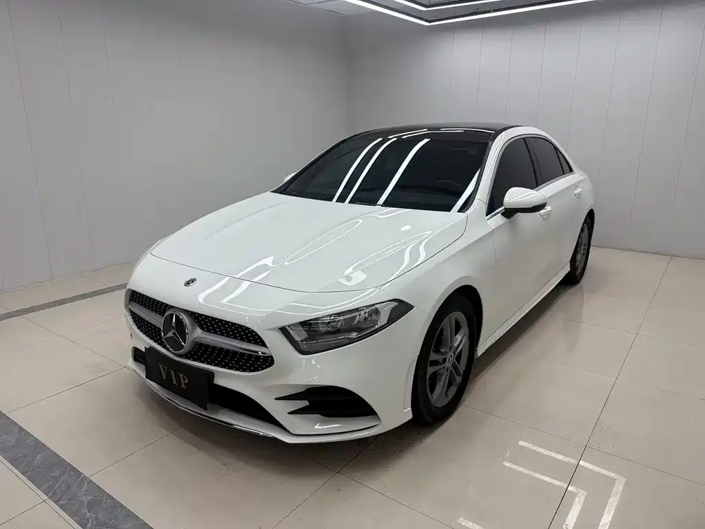 Mercedes-Benz A-Class — фото 1
