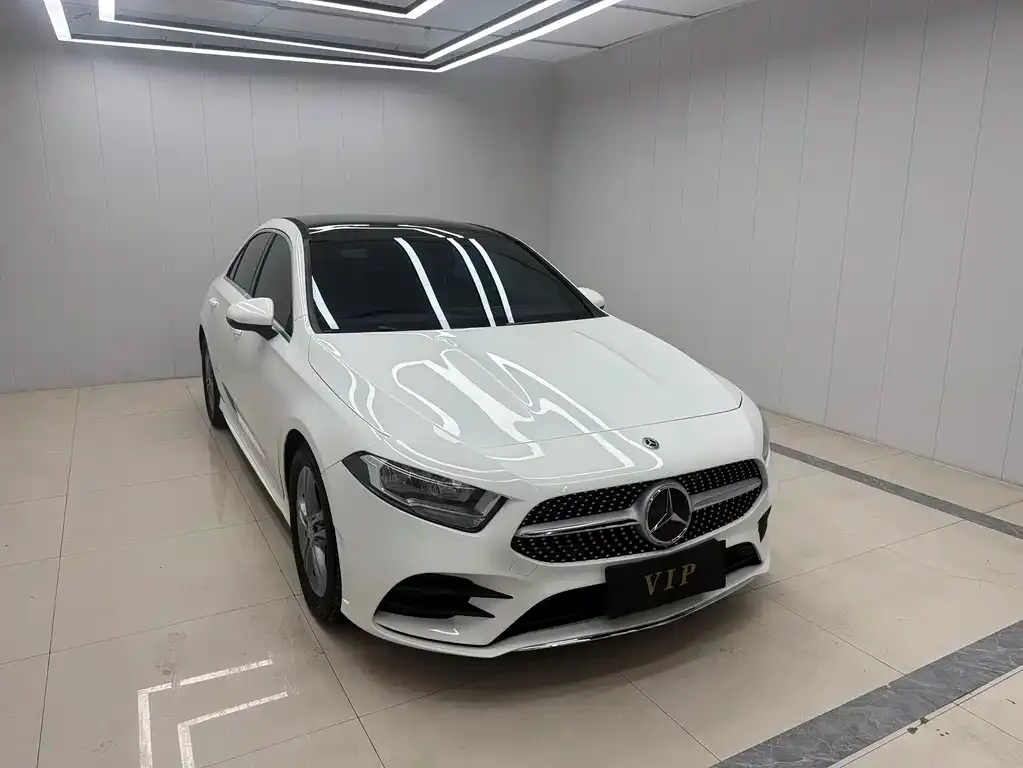 Mercedes-Benz A-Class — фото 10