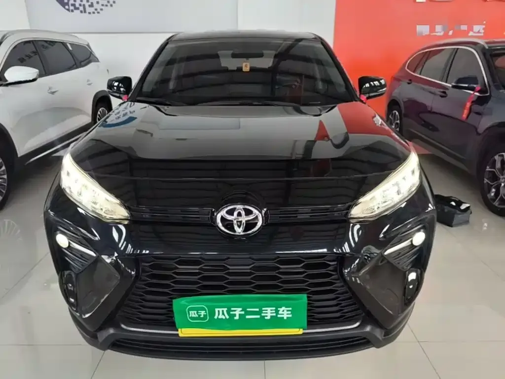 Toyota Wildlander — фото 8