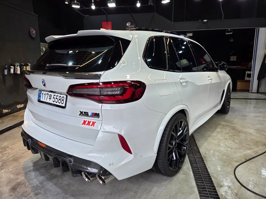 BMW X5M — фото 4