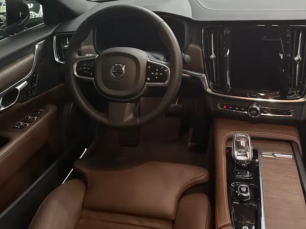 Volvo S90 — фото 3