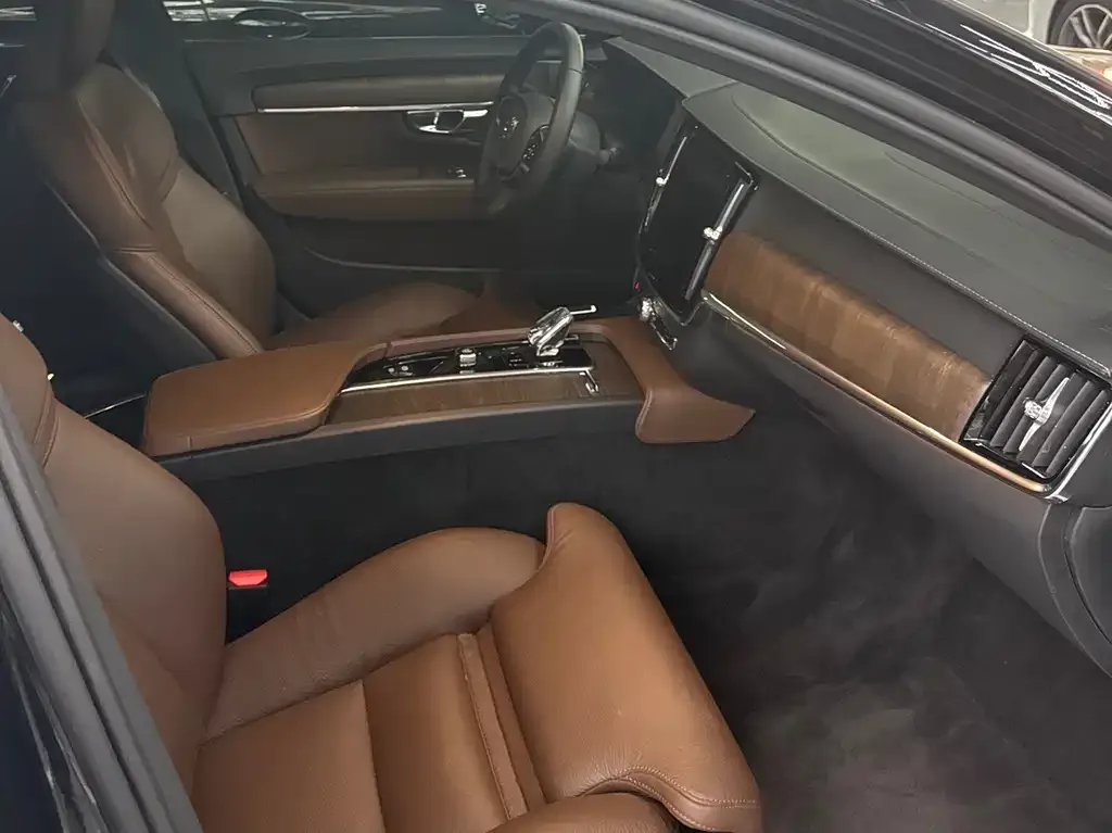 Volvo S90 — фото 2