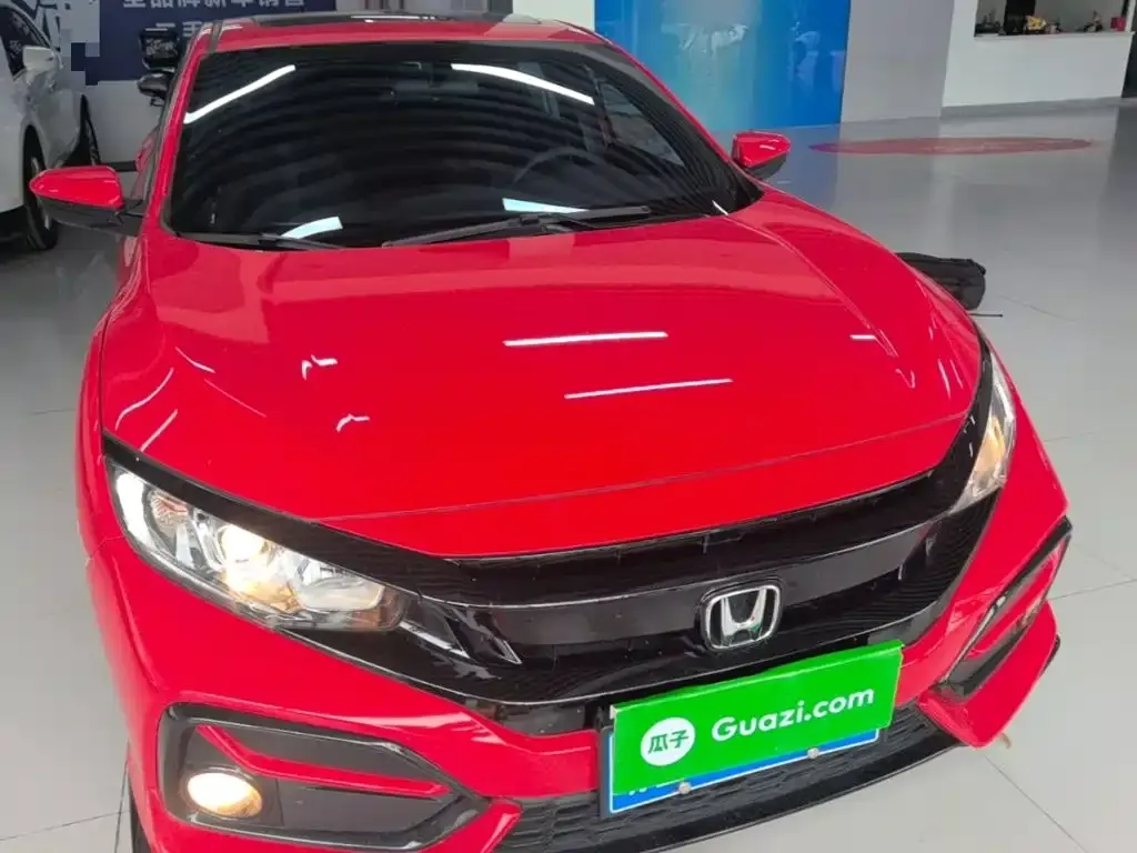 Honda Civic — фото 10
