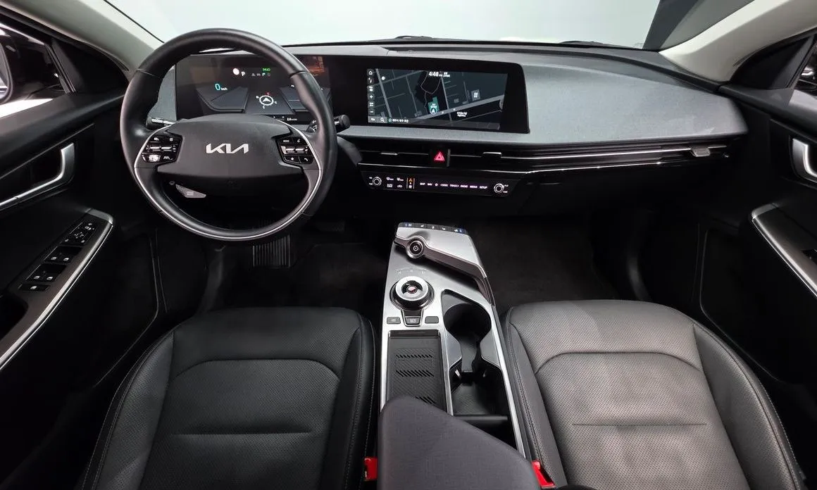 Kia EV6 — фото 9