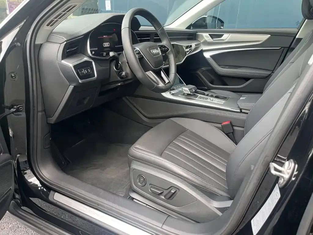 Audi A6 (Import) — фото 7