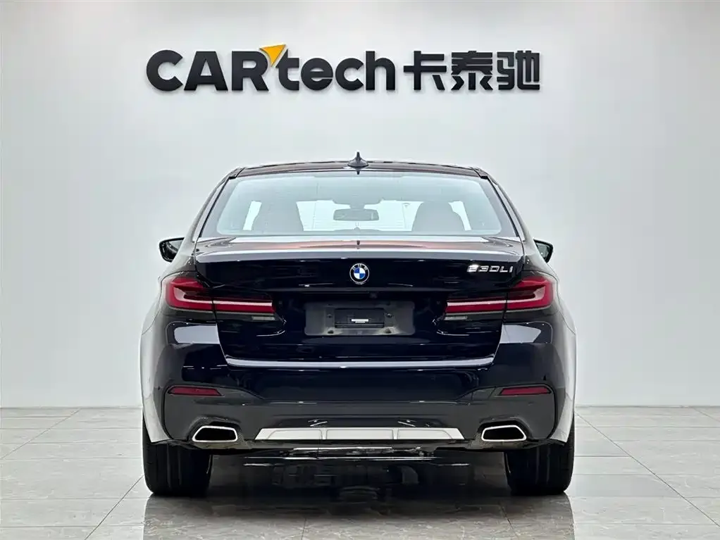 BMW 5 Series — фото 5