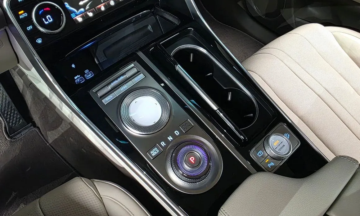 Genesis GV80 — фото 10