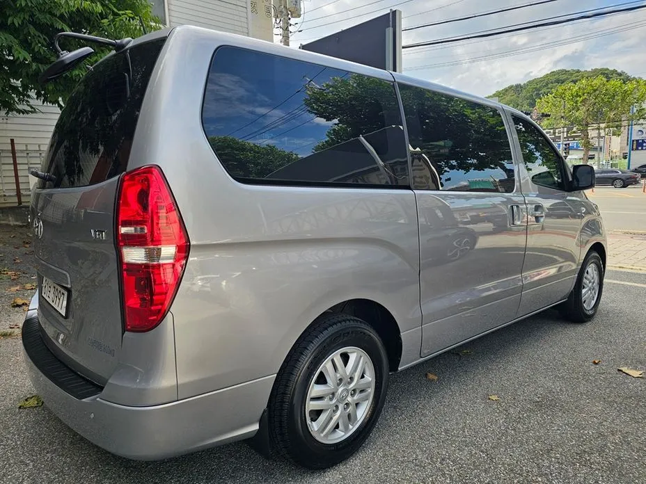 Hyundai Starex 2021 из KR, фото 3