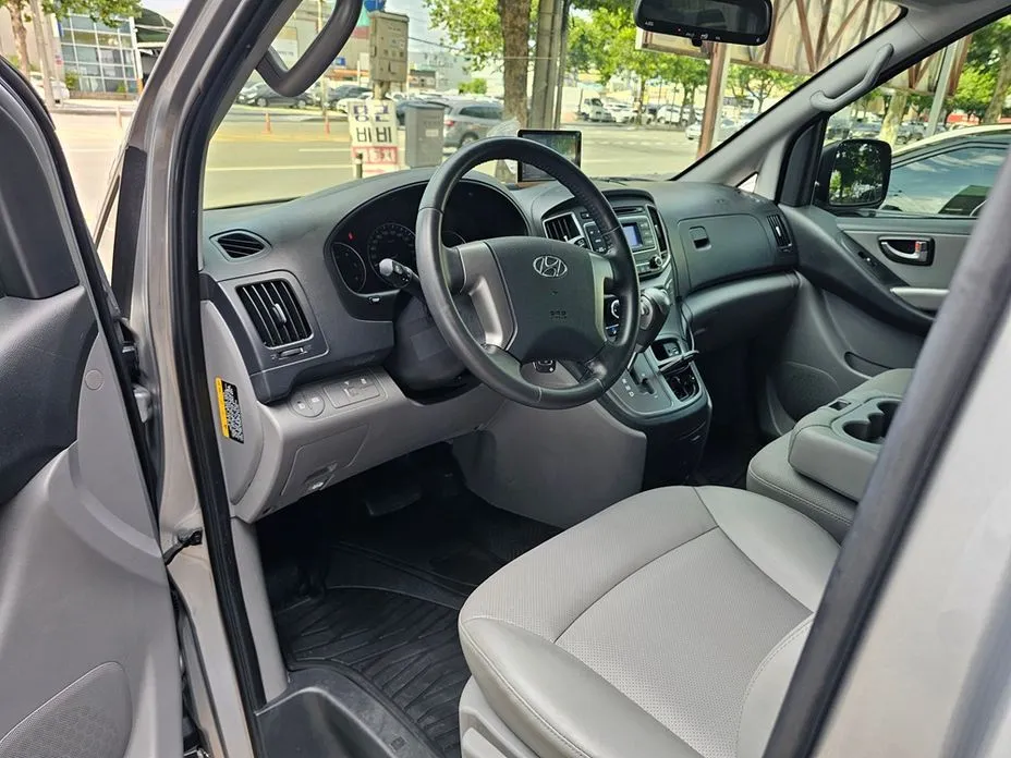 Hyundai Starex 2021 из KR, фото 9