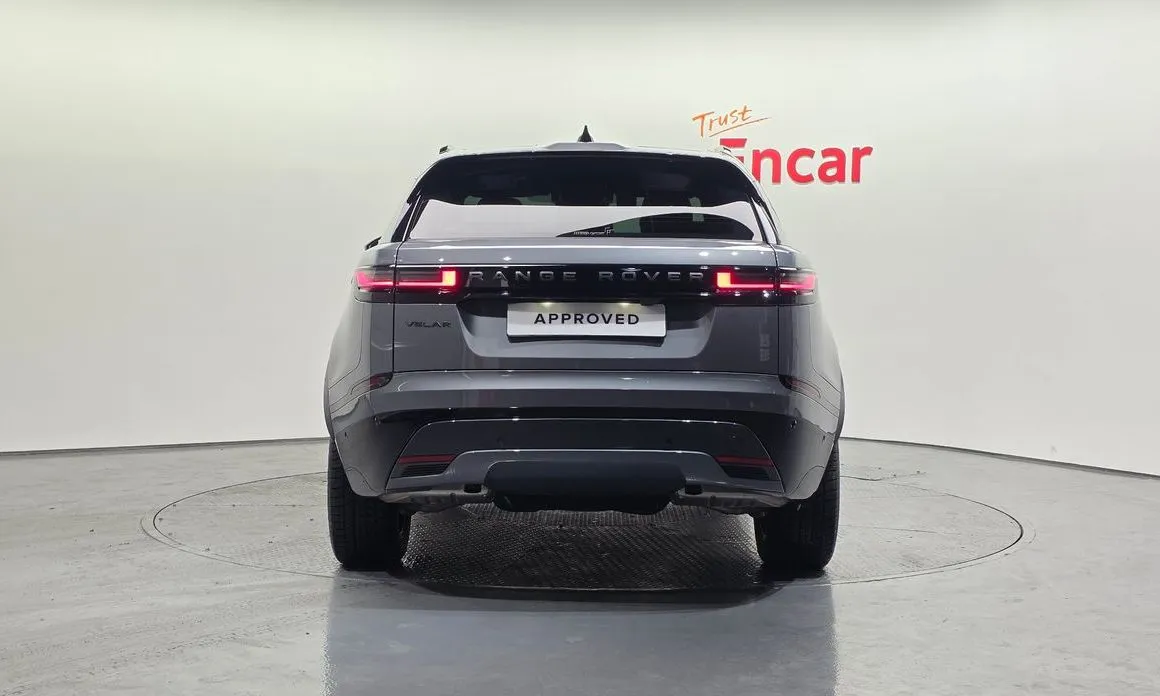Land Rover Range Rover Velar — фото 8