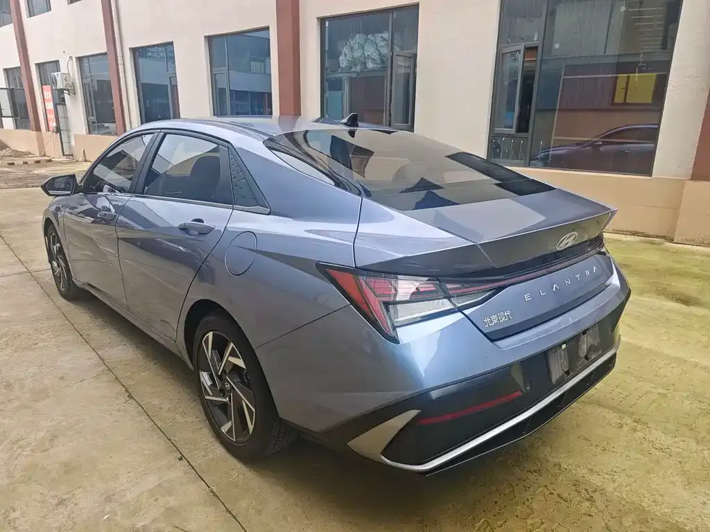 Hyundai Elantra 2024 из CN, фото 10