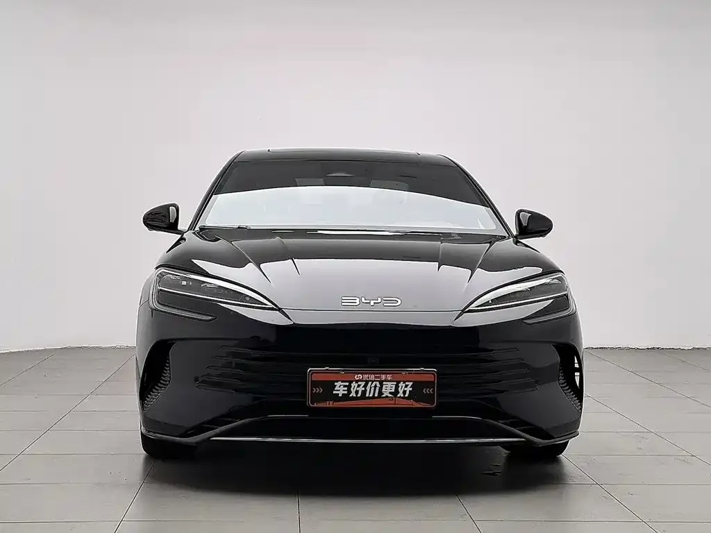BYD Seal — фото 4