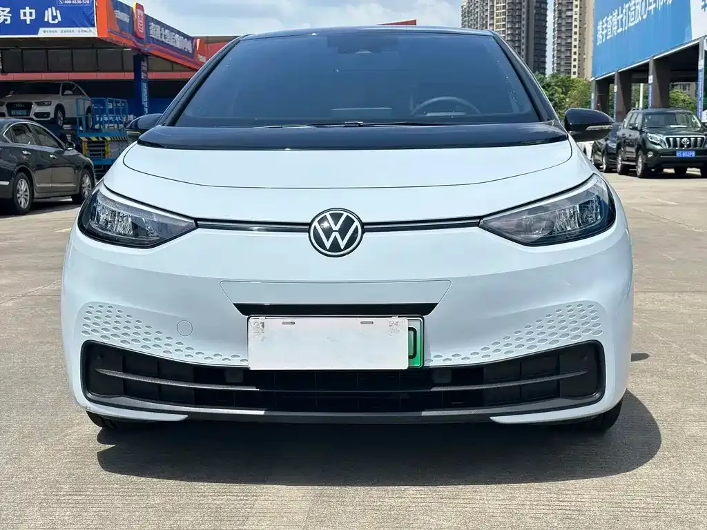 Volkswagen ID.3 — фото 1